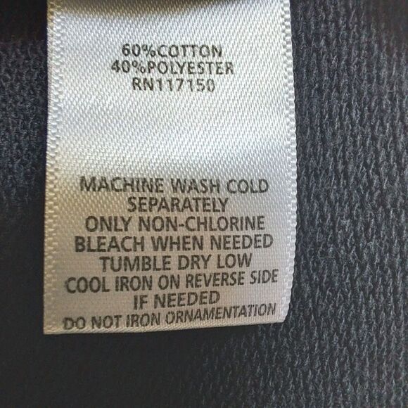 Quacker Factory Black Knit Jacket Bling Accents Star Zipper Pull Women's Size XS - Picture 10 of 10